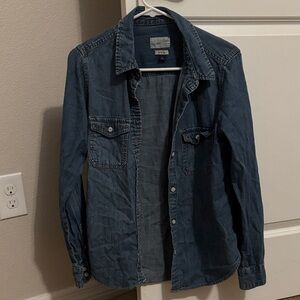Universal Thread Indigo Denim Button-Down Shirt
